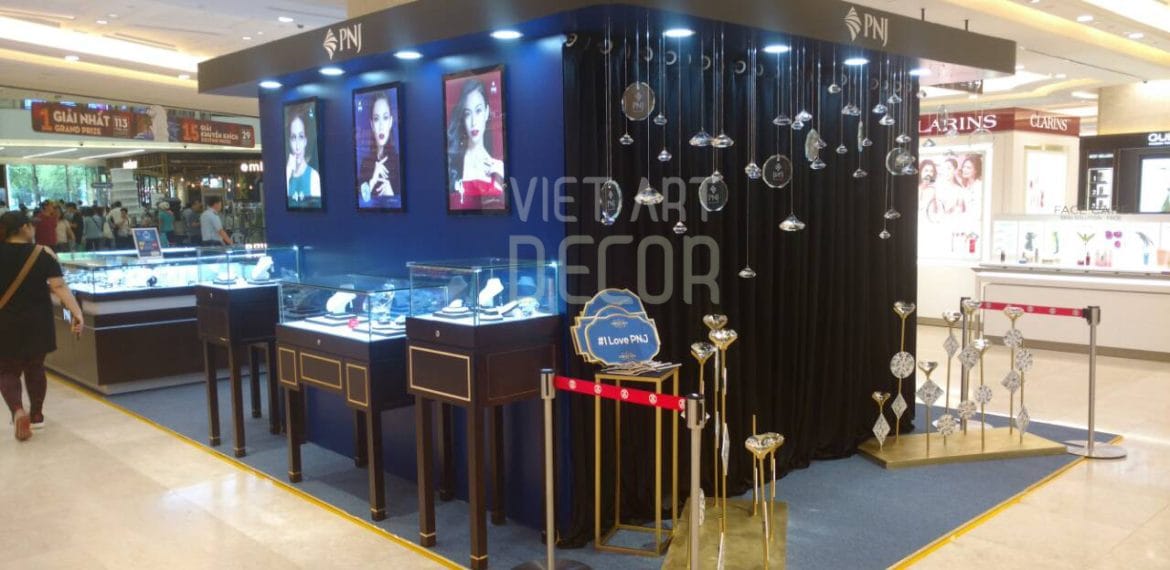 Kiosk bán hàng quà lưu niệm tại siêu thị